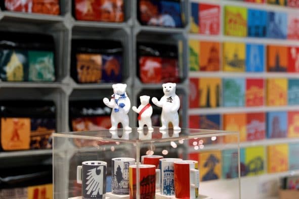 ART-DOMINO